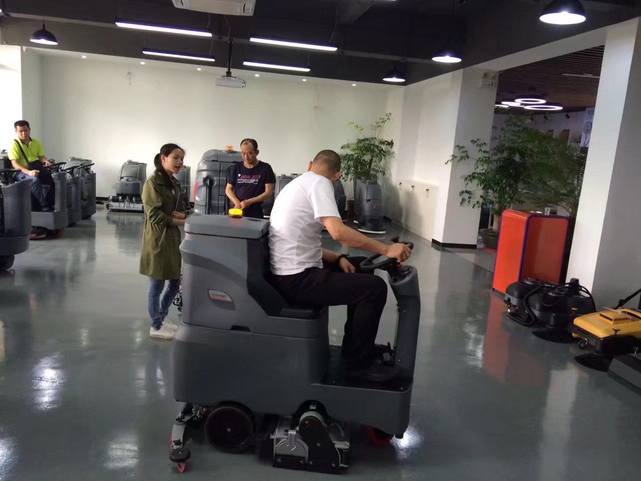 沭陽(yáng)洗地機(jī)