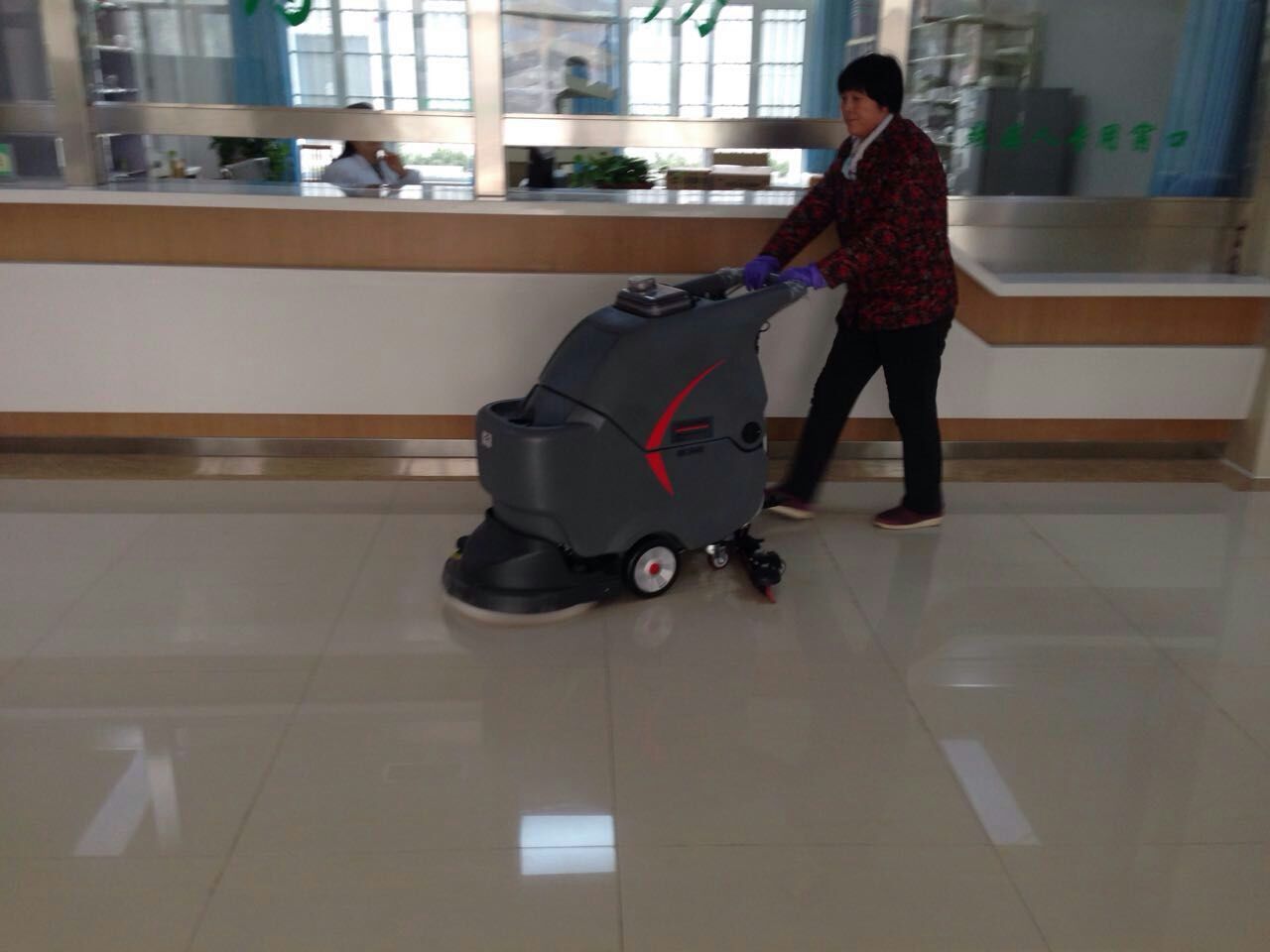 永新洗地機(jī)