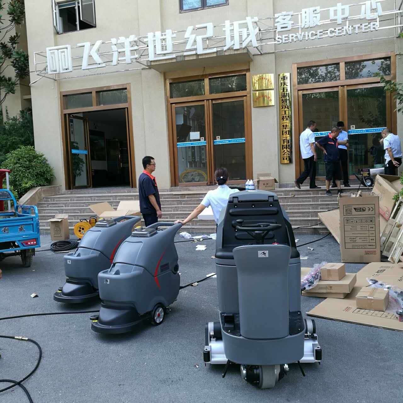 掃地車哪個(gè)廠家賣的價(jià)格便宜？